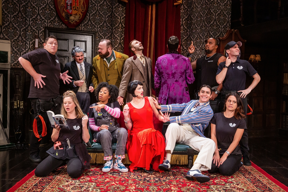  Laura D’Andre ’08 (bottom, far right) in the cast of The Play that Goes Wrong. Photo by Jeremy Daniel.
