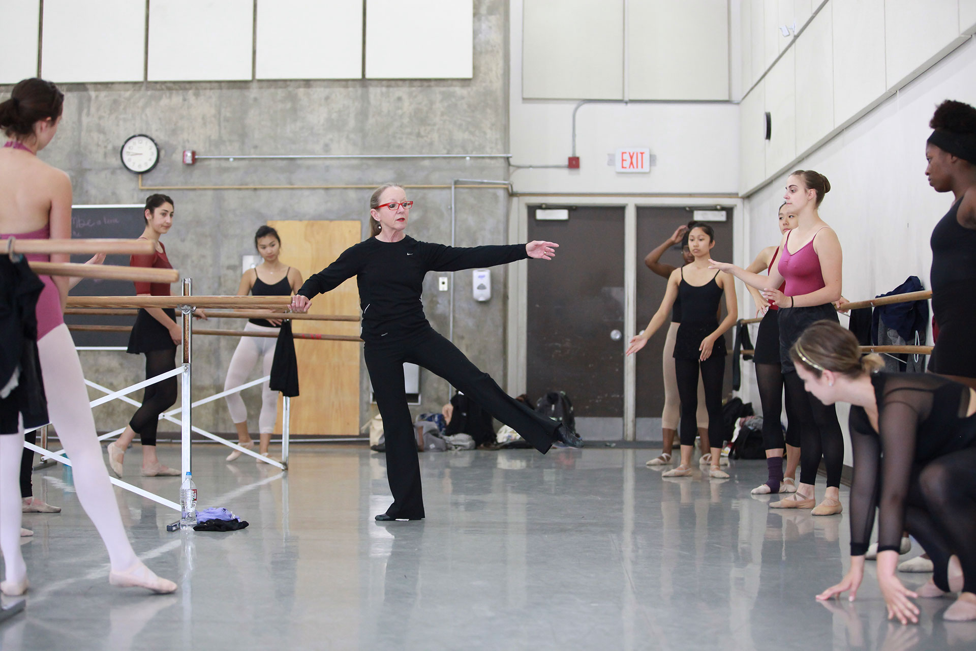 Molly Lynch teaching class
