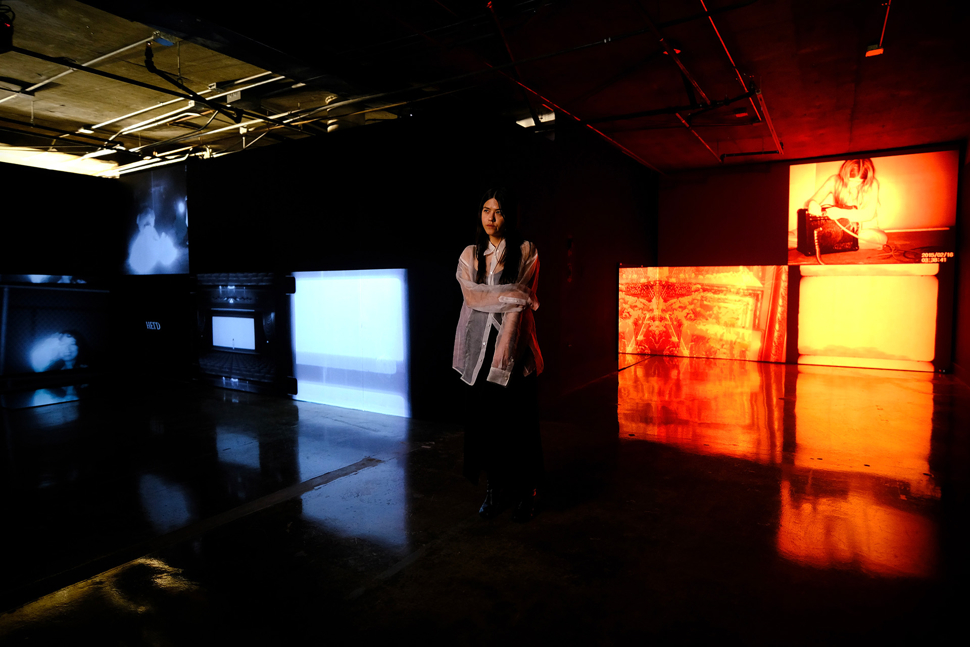Na Mira portrait with "Subrosa," 2023. Museum of Contemporary Art Tucson. © MOCA Tucson, 2023