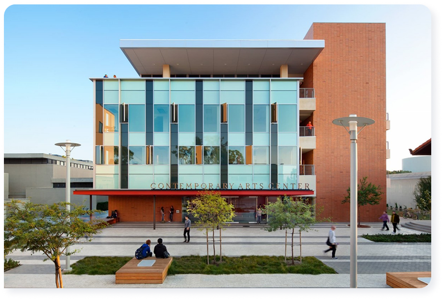 Art media center