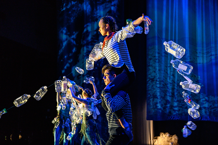 UCI Dancers in YOMO/Intermedia, choreographed by Molly Lynch, directed by John Crawford (Photo Credit: Leandro Damasco)