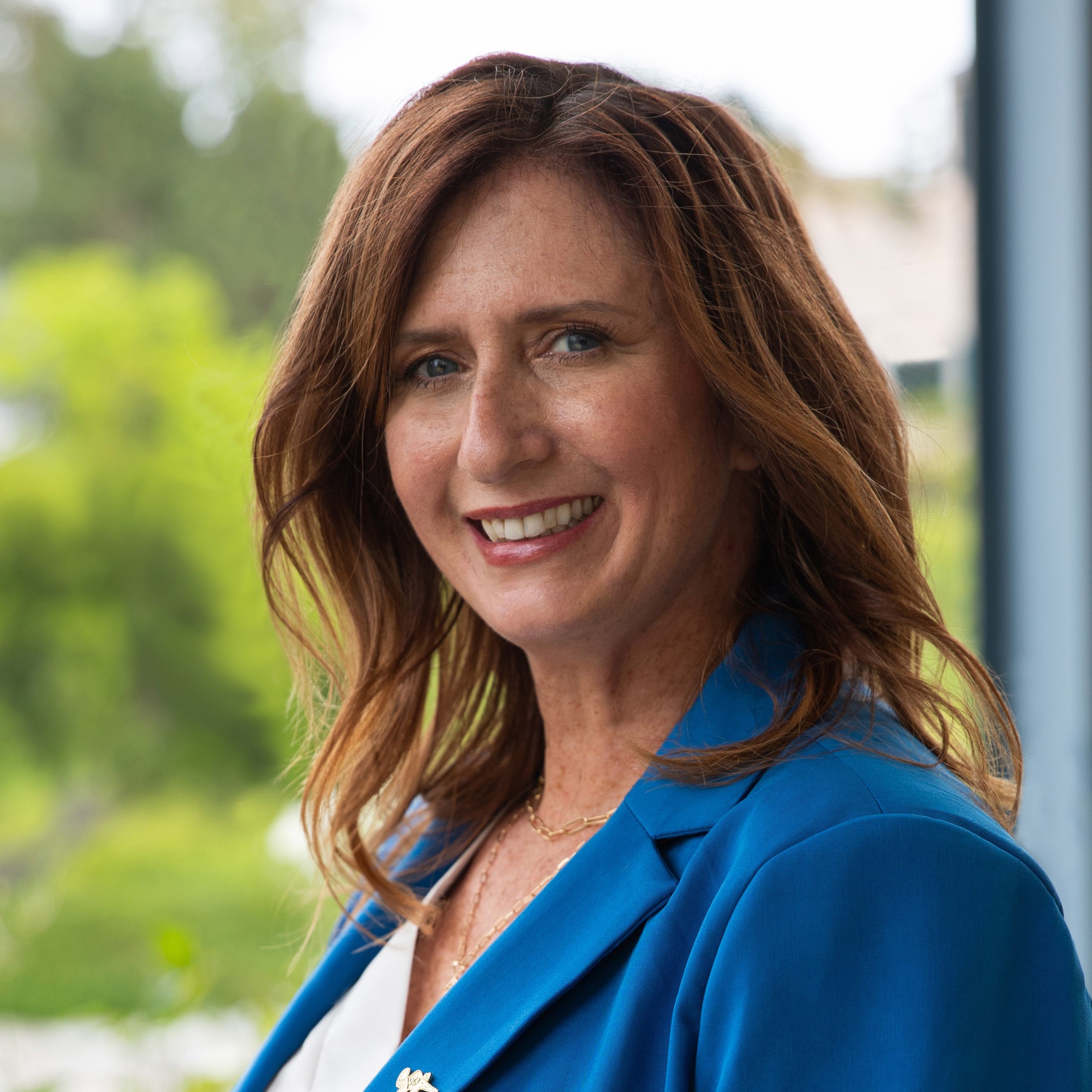 Dr. Kelli Sharp headshot