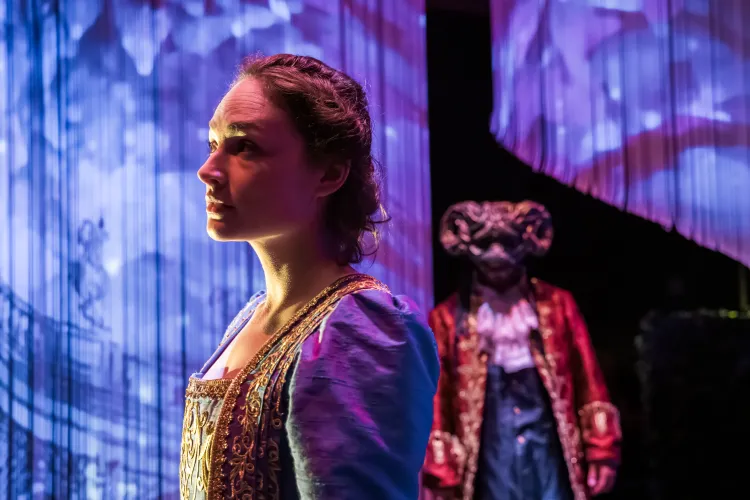 La Belle et la Bete production photo