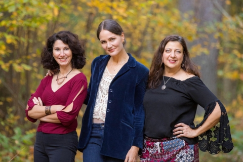 Left to right: Teni Apelian, Anaïs Alexandra Tekerian, Yeraz Markarian